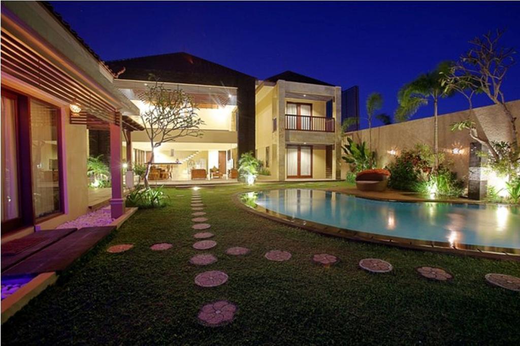 Maxwell Legian Villa Room photo